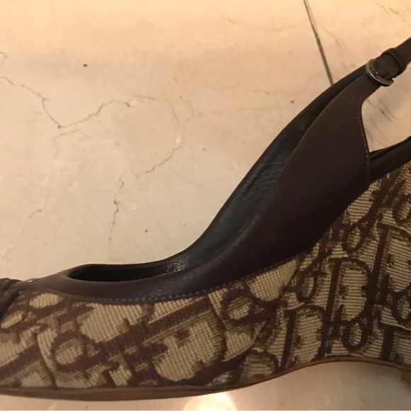 Christian Dior Wedge Heel Monogram Beige - Picture 6 of 7